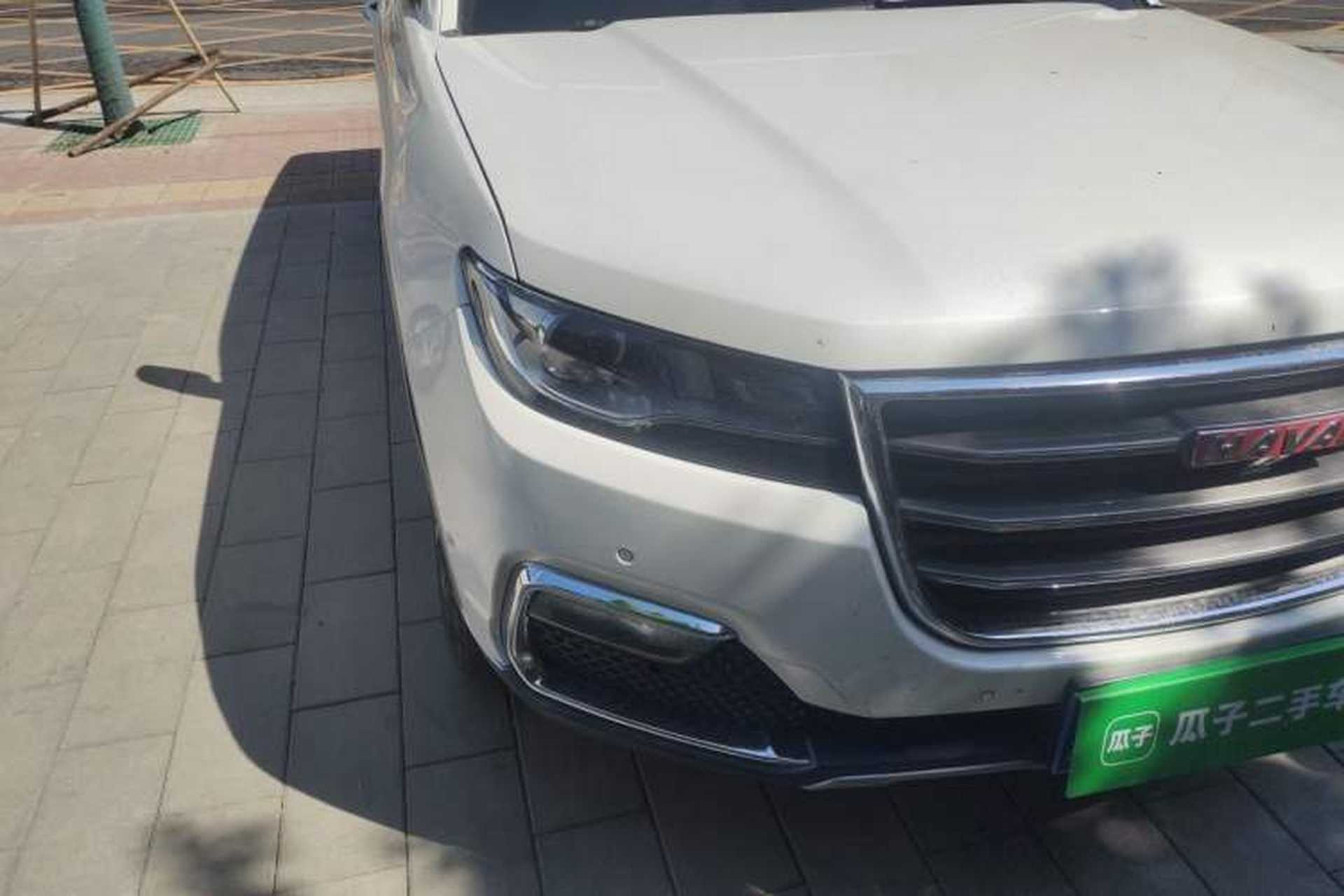 Used Haval H7 2017 Red-Label H7L 2.0T Automatic Prestige Model Right Front Headlight