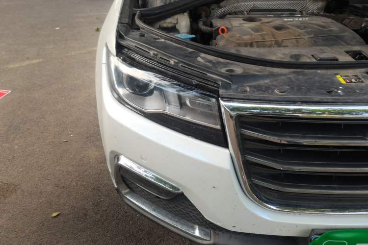 Used Haval H7 2017 Red-Label H7L 2.0T Automatic Prestige Model Right Front Headlight