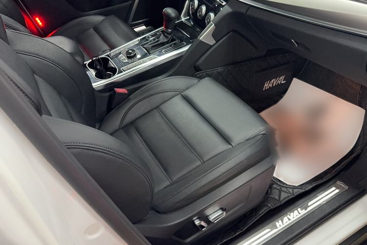 Used Haval H7 2017 Blue-Label H7L 2.0T Automatic Luxury Model Right Front Seat
