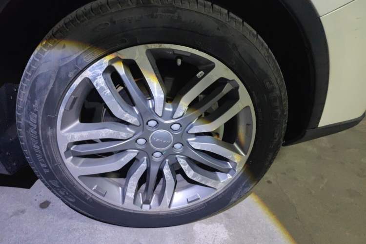 Used Haval H7 2017 Blue-Label H7L 2.0T Automatic Luxury Model Right Front Wheel Hub