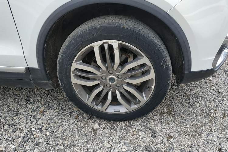 Used Haval H7 2017 Red-Label H7L 2.0T Automatic Luxury Model Right Front Wheel Hub