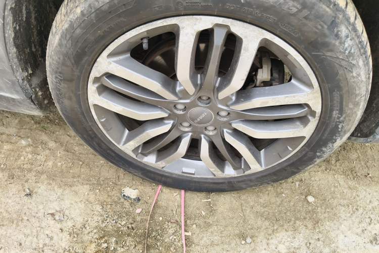 Used Haval H7 2017 Blue-Label H7L 2.0T Automatic Luxury Model Right Front Wheel Hub