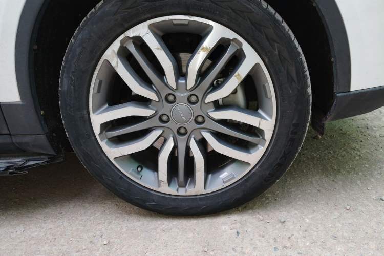 Used Haval H7 2017 Blue-Label H7L 2.0T Automatic Luxury Model Right Front Wheel Hub