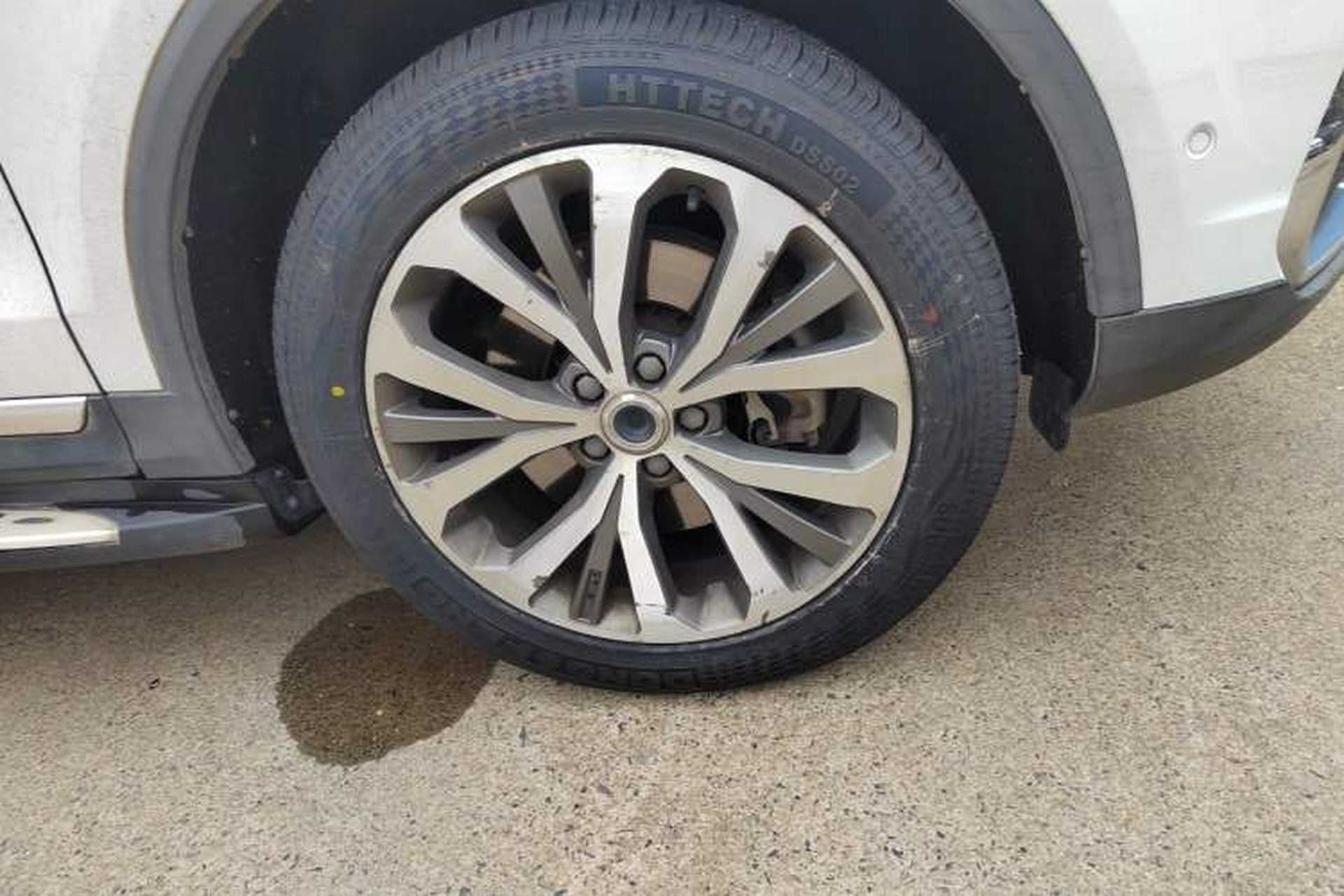 Used Haval H7 2017 Red-Label H7L 2.0T Automatic Prestige Model Right Front Wheel Hub