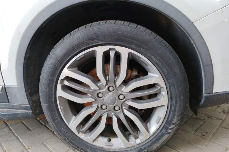 Used Haval H7 2017 Blue-Label H7L 2.0T Automatic Luxury Model Right Front Wheel Hub