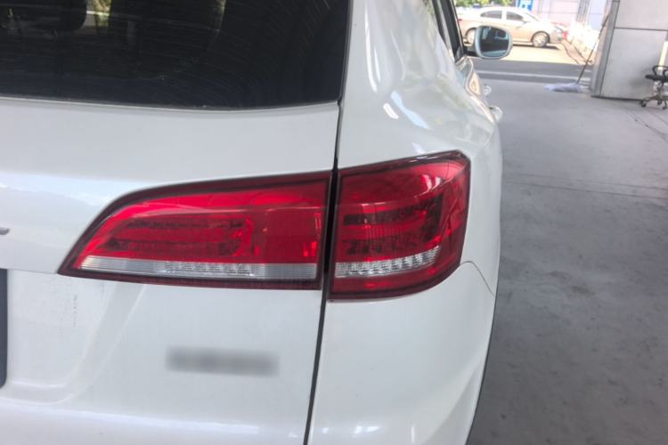 Used Haval H7 2017 Red-Label H7 2.0T Automatic Luxury Model Right Rear Taillight