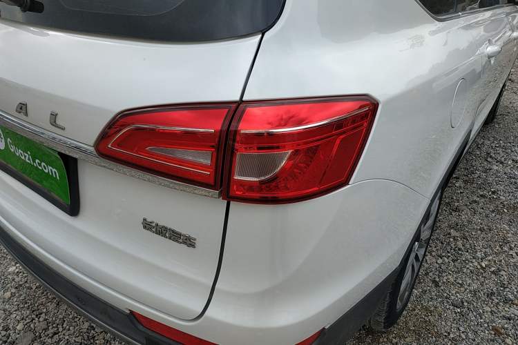 Used Haval H7 2017 Red-Label H7L 2.0T Automatic Luxury Model Right Rear Taillight