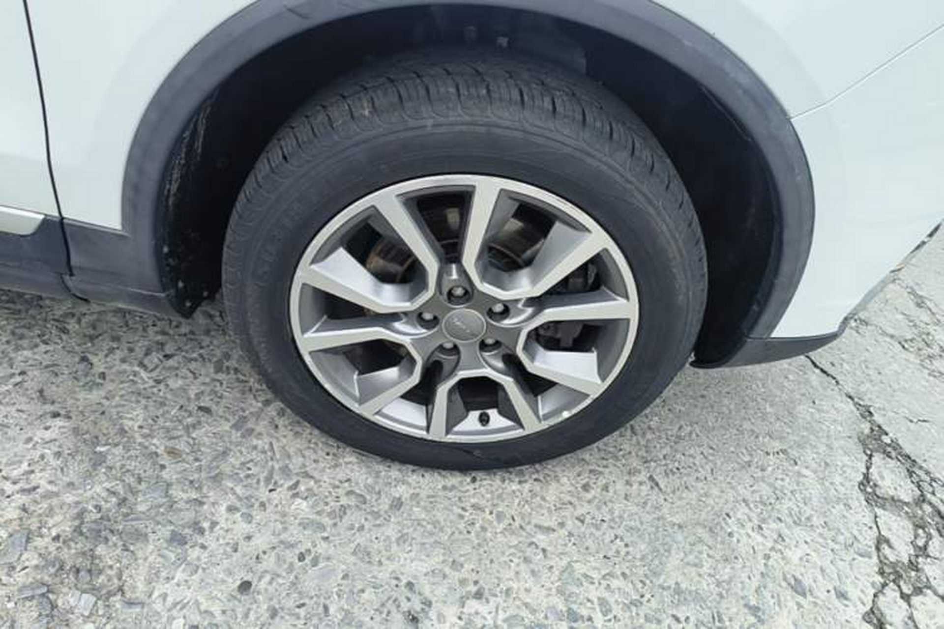 Used Haval H7 2017 Red-Label H7 2.0T Automatic Luxury Model Right Rear Wheel Hub