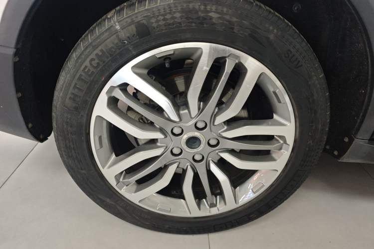 Used Haval H7 2017 Red-Label H7L 2.0T Automatic Luxury Model Right Rear Wheel Hub