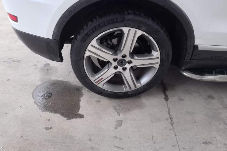 Used Haval H7 2017 Red-Label H7 2.0T Automatic Prestige Model Right Rear Wheel Hub