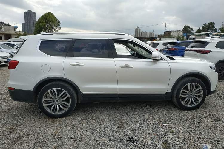 Used Haval H7 2017 Red-Label H7L 2.0T Automatic Luxury Model Right Side