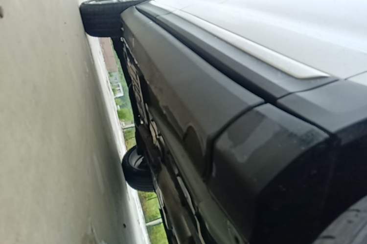 Used Haval H7 2017 Red-Label H7 2.0T Automatic Prestige Model Right Side Sill
