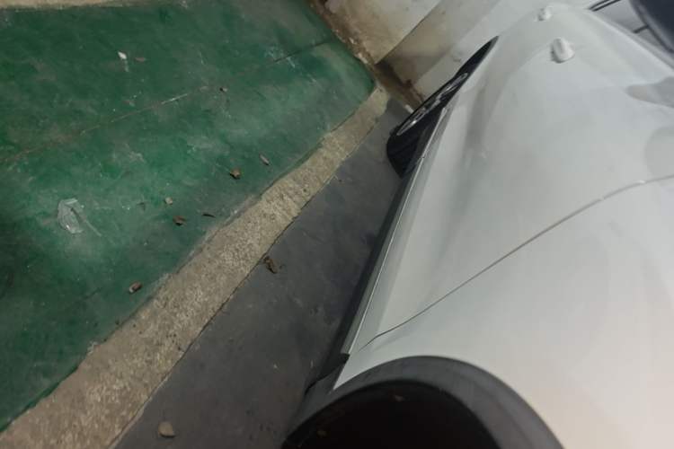 Used Haval H7 2017 Red-Label H7 2.0T Automatic Luxury Model Right Side Sill
