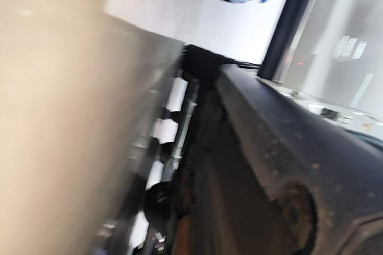Used Haval H7 2017 Red-Label H7L 2.0T Automatic Prestige Model Right Side Sill