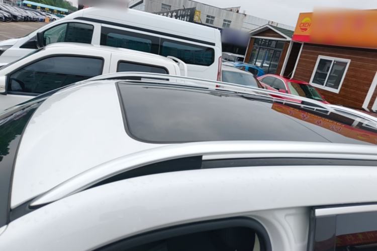 Used Haval H7 2017 Red-Label H7 2.0T Automatic Luxury Model Roof