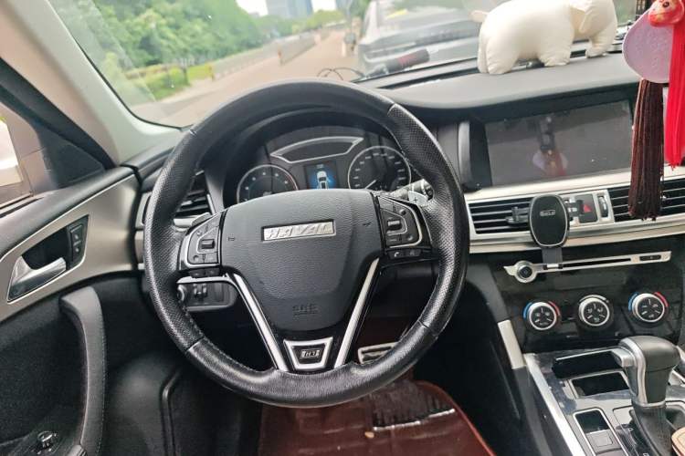 Used Haval H7 2017 Red-Label H7 2.0T Automatic Luxury Model Steering Wheel