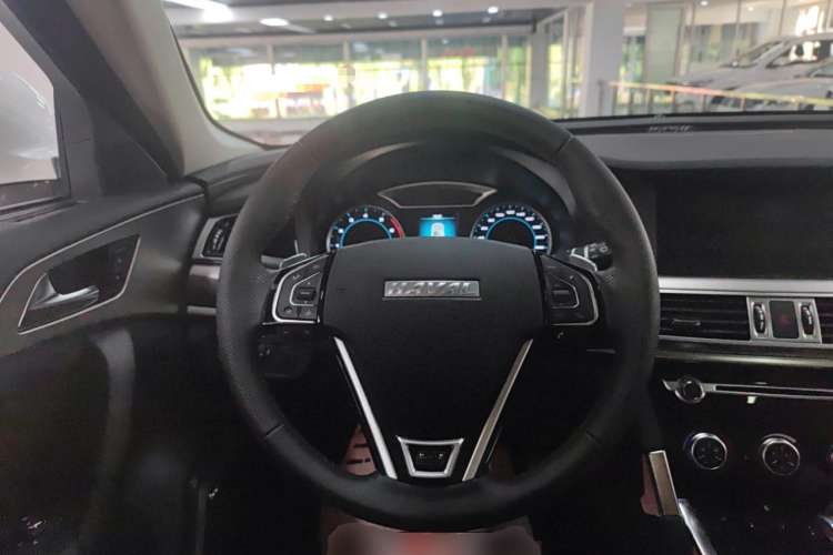 Used Haval H7 2017 Red-Label H7L 2.0T Automatic Luxury Model Steering Wheel