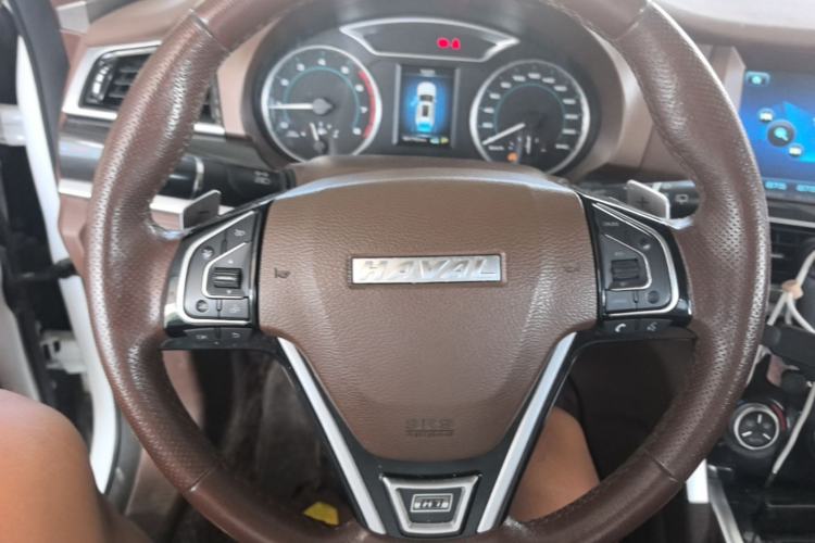 Used Haval H7 2017 Red-Label H7 2.0T Automatic Luxury Model Steering Wheel