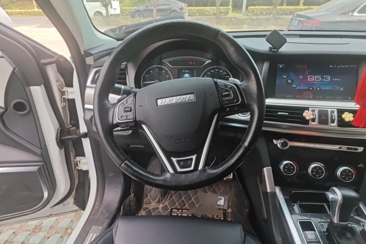 Used Haval H7 2017 Red-Label H7 2.0T Automatic Luxury Model Steering Wheel