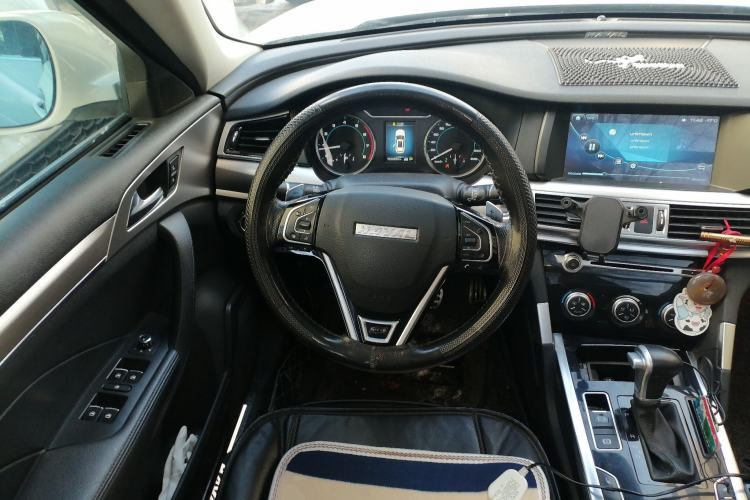 Used Haval H7 2017 Red-Label H7 2.0T Automatic Luxury Model Steering Wheel