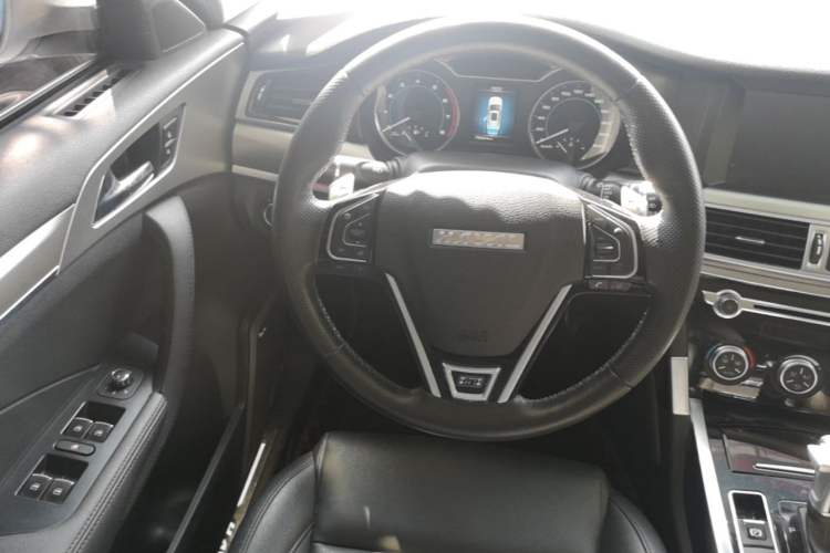 Used Haval H7 2017 Red-Label H7L 2.0T Automatic Luxury Model Steering Wheel