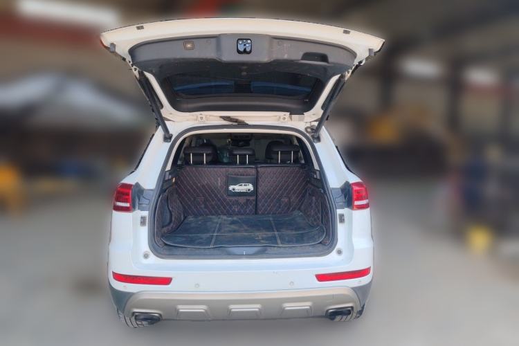 Used Haval H7 2017 Red-Label H7 2.0T Automatic Luxury Model Trunk