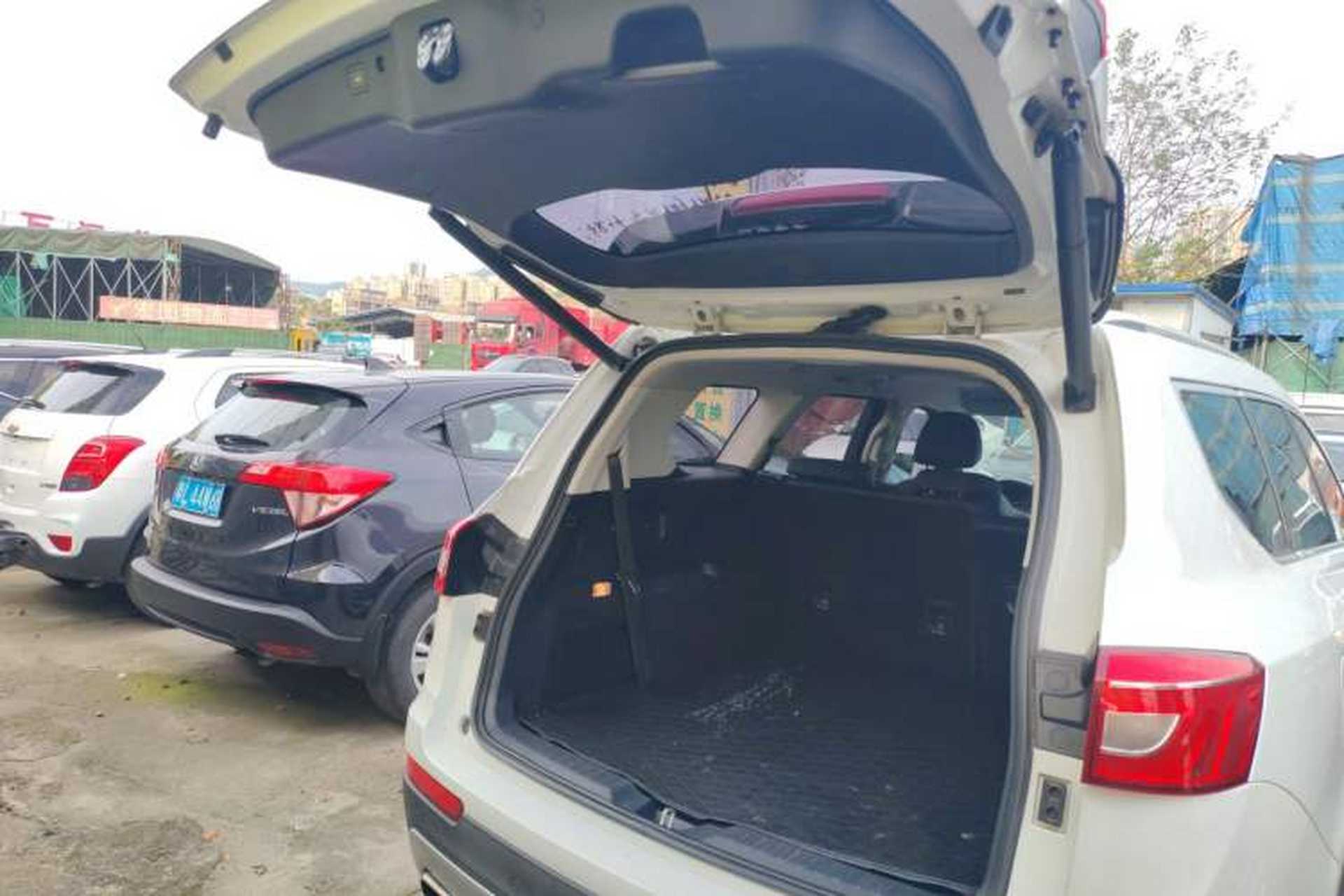 Used Haval H7 2017 Blue-Label H7L 2.0T Automatic Luxury Model Trunk