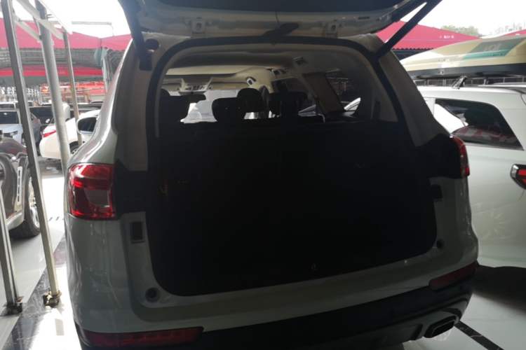 Used Haval H7 2017 Red-Label H7L 2.0T Automatic Luxury Model Trunk
