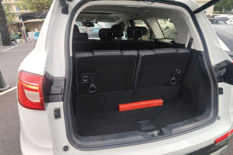 Used Haval H7 2017 Blue-Label H7L 2.0T Automatic Luxury Model Trunk
