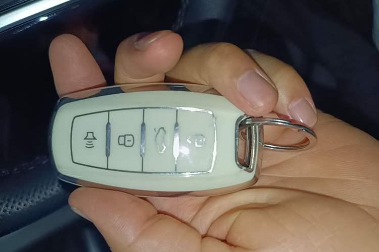 Used Haval H7 2017 Red-Label H7 2.0T Automatic Prestige Model Vehicle Key
