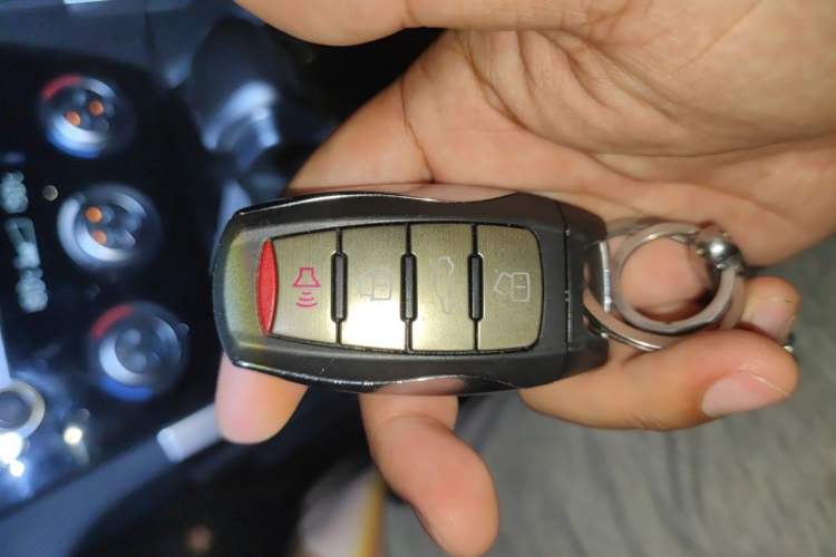 Used Haval H7 2017 Blue-Label H7L 2.0T Automatic Luxury Model Vehicle Key