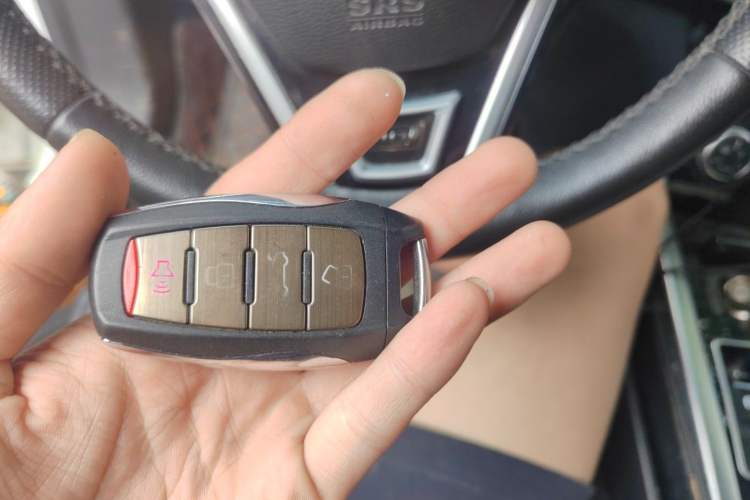 Used Haval H7 2017 Red-Label H7L 2.0T Automatic Prestige Model Vehicle Key