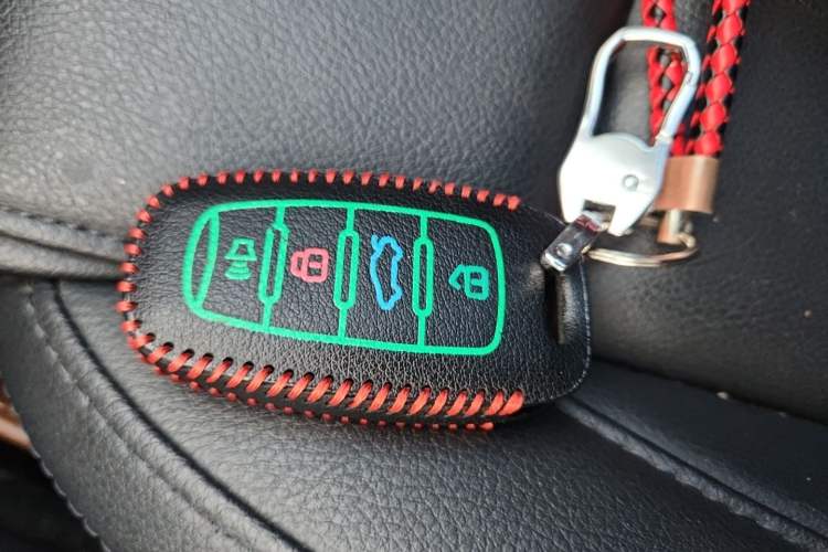 Used Haval H7 2017 Red-Label H7 2.0T Automatic Luxury Model Vehicle Key