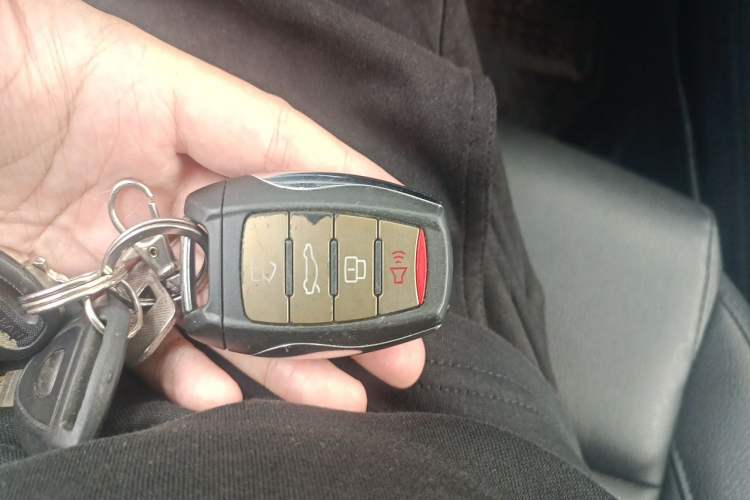 Used Haval H7 2017 Red-Label H7 2.0T Automatic Luxury Model Vehicle Key