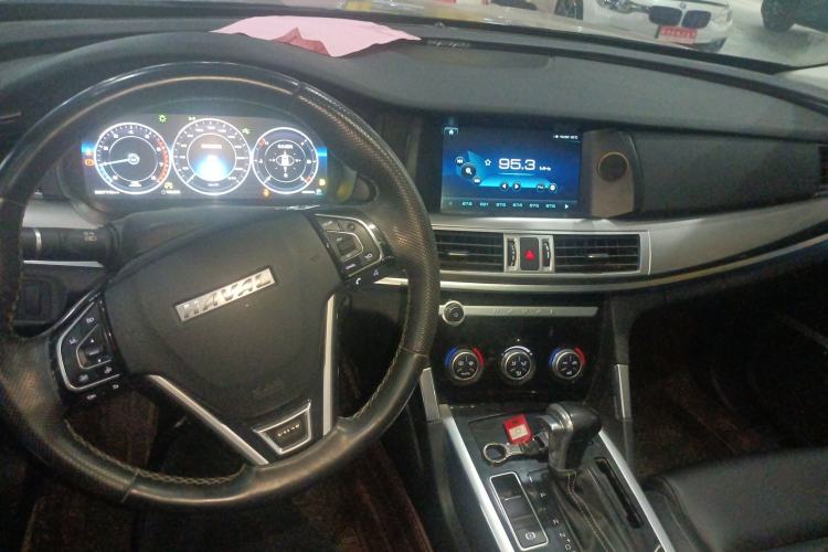 Used Haval H7 2018 Revised Version Blue-Label H7 2.0T Automatic Smart Enjoyment Trim Center Console