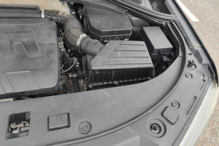 Used Haval H7 2018 Blue-Label H7 2.0T Automatic Enjoyment Model Engine Bay Left