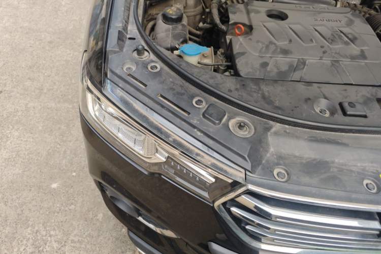Used Haval H7 2018 Blue-Label H7 2.0T Automatic Enjoyment Model Engine Bay Right