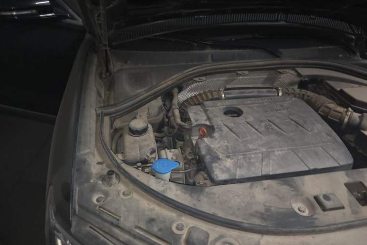 Used Haval H7 2018 Blue-Label H7 2.0T Automatic Smart Edition Engine Bay Right