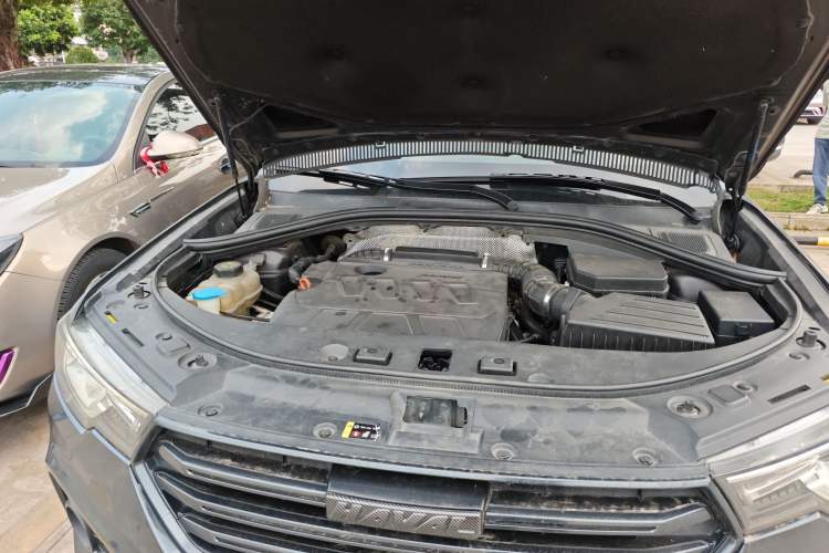Used Haval H7 2018 Blue-Label H7 2.0T Automatic Smart Edition Engine Bay