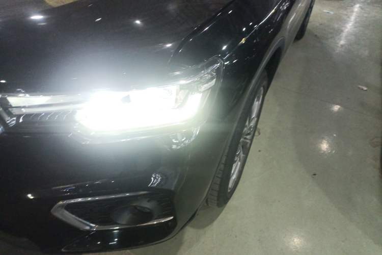 Used Haval H7 2018 Revised Version Blue-Label H7 2.0T Automatic Smart Enjoyment Trim Left Front Headlight