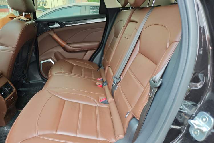 Used Haval H7 2018 Blue-Label H7 2.0T Automatic Smart Edition Left Rear Seat