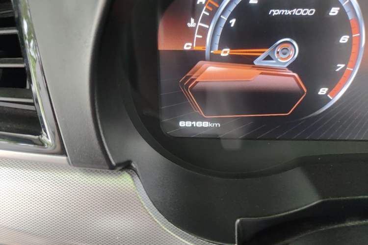 Used Haval H7 2018 Blue-Label H7 2.0T Automatic Smart Edition Odometer Close Up