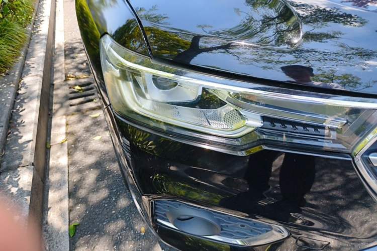 Used Haval H7 2018 Blue-Label H7 2.0T Automatic Enjoyment Model Right Front Headlight