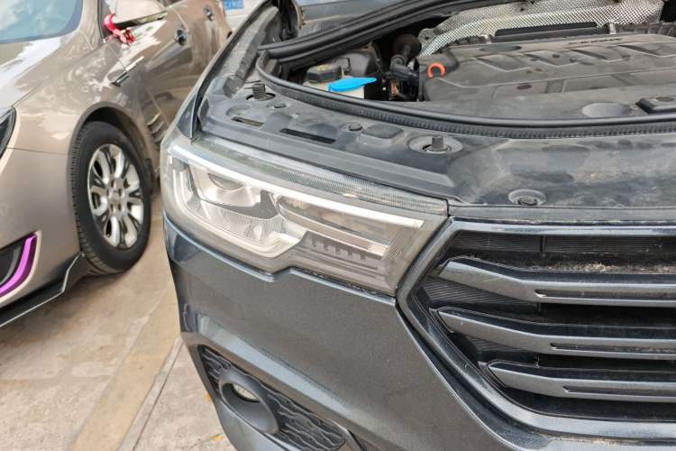 Used Haval H7 2018 Blue-Label H7 2.0T Automatic Smart Edition Right Front Headlight