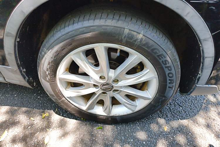 Used Haval H7 2018 Blue-Label H7 2.0T Automatic Enjoyment Model Right Front Wheel Hub