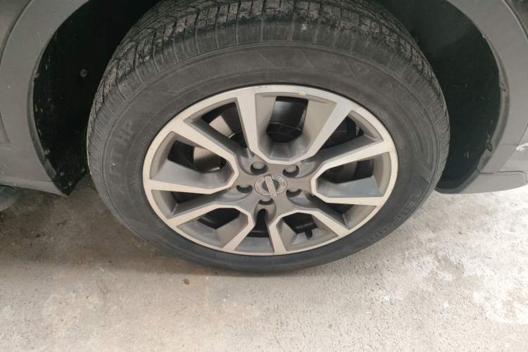 Used Haval H7 2018 Blue-Label H7 2.0T Automatic Enjoyment Model Right Front Wheel Hub