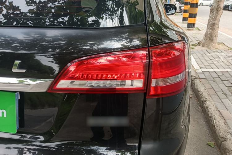 Used Haval H7 2018 Revised Version Blue-Label H7 2.0T Automatic Smart Enjoyment Trim Right Rear Taillight