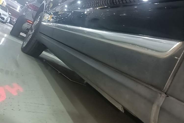 Used Haval H7 2018 Revised Version Blue-Label H7 2.0T Automatic Smart Enjoyment Trim Right Side Sill