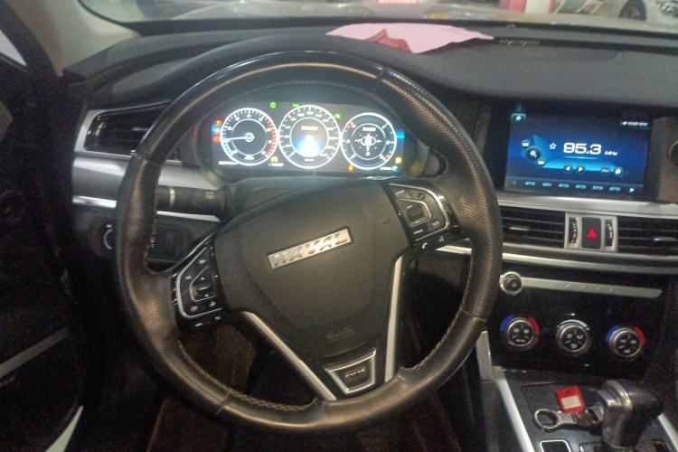 Used Haval H7 2018 Revised Version Blue-Label H7 2.0T Automatic Smart Enjoyment Trim Steering Wheel
