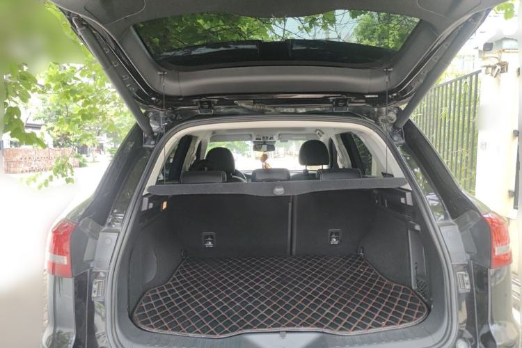 Used Haval H7 2018 Blue-Label H7 2.0T Automatic Smart Edition Trunk
